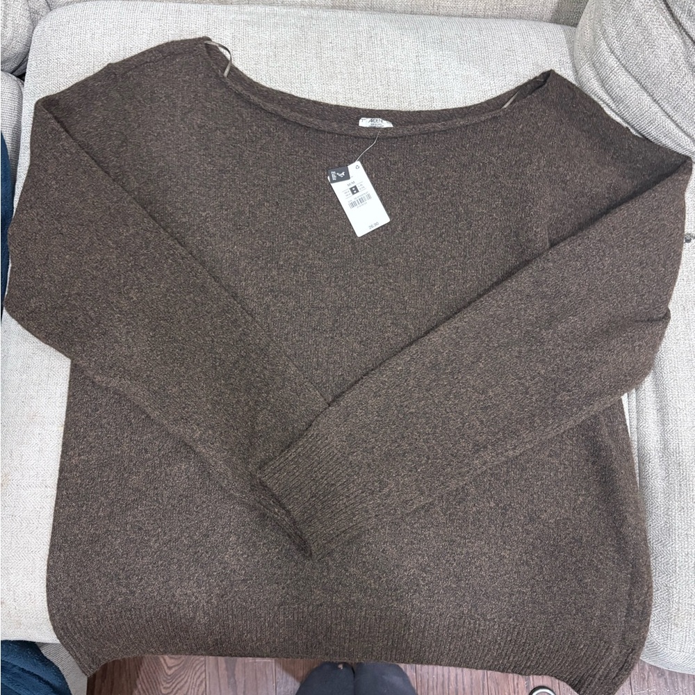 Ardene Off-the-Shoulder Brown Sweater